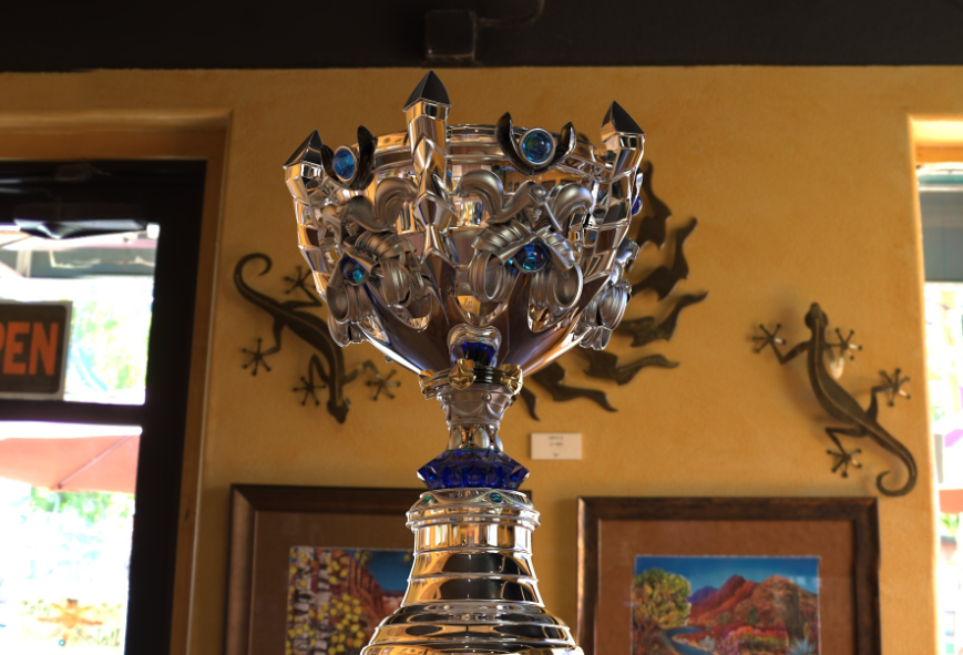 波士顿凯尔特人训练开放日，赛后完成体检引欢呼，法国杯在即，临场指挥获称赞的简单介绍